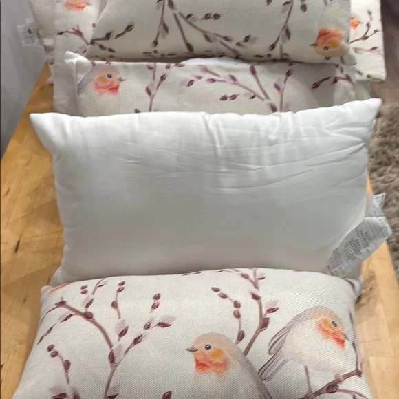 2-PIECE-SET ACCENT PILLOWS BIRDS BRANCHES & BUDS WITH NEW UTOPIA PILLOW-INSERTS - Picture 8 of 14